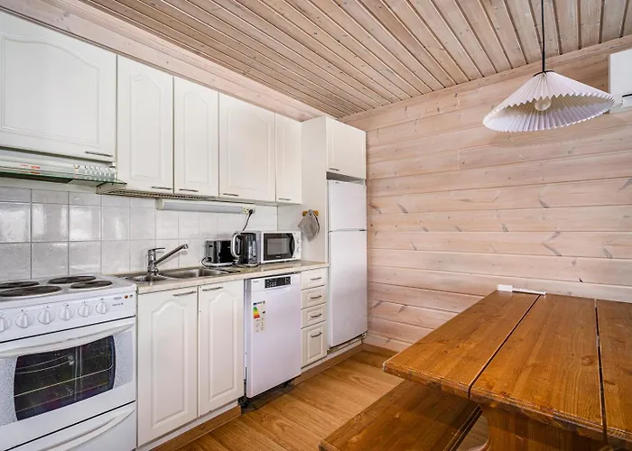 בית נופש Himoksen Koivula 27 - Outdoor Jacuzzi Available *